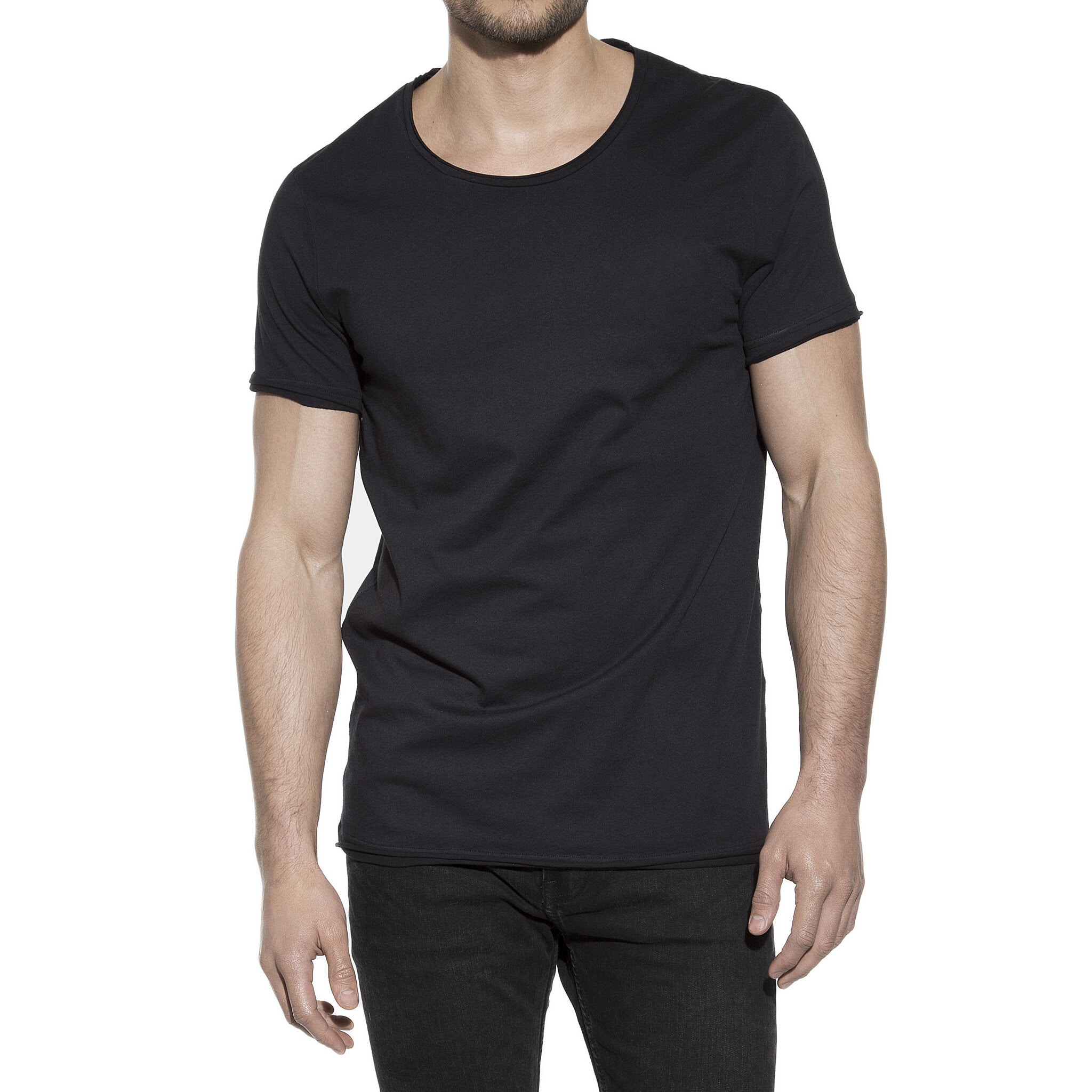 Men's Crew-Neck Relaxed black T-shirt made of organic cotton - Bread ...