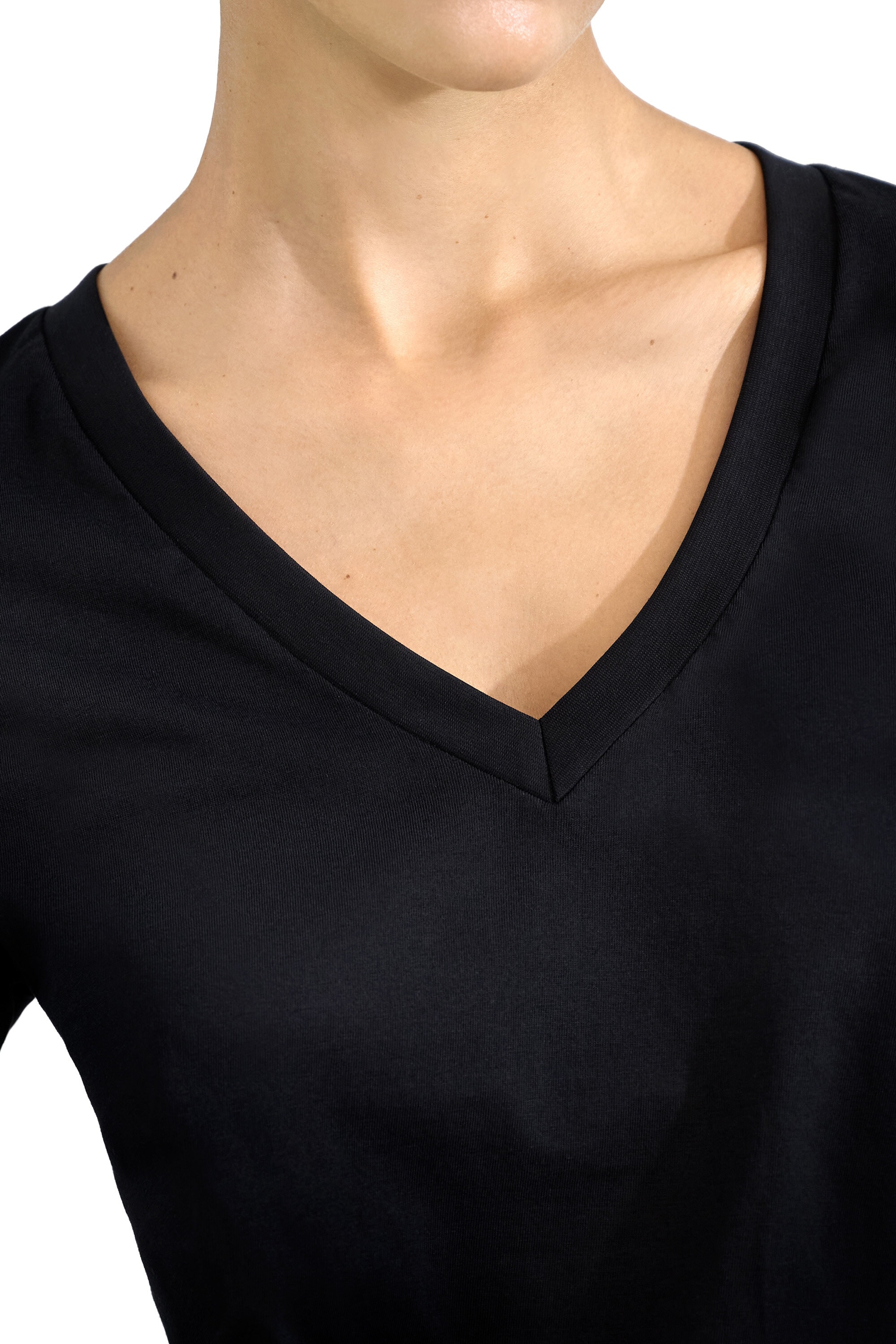 2-Pack V-Neck regular